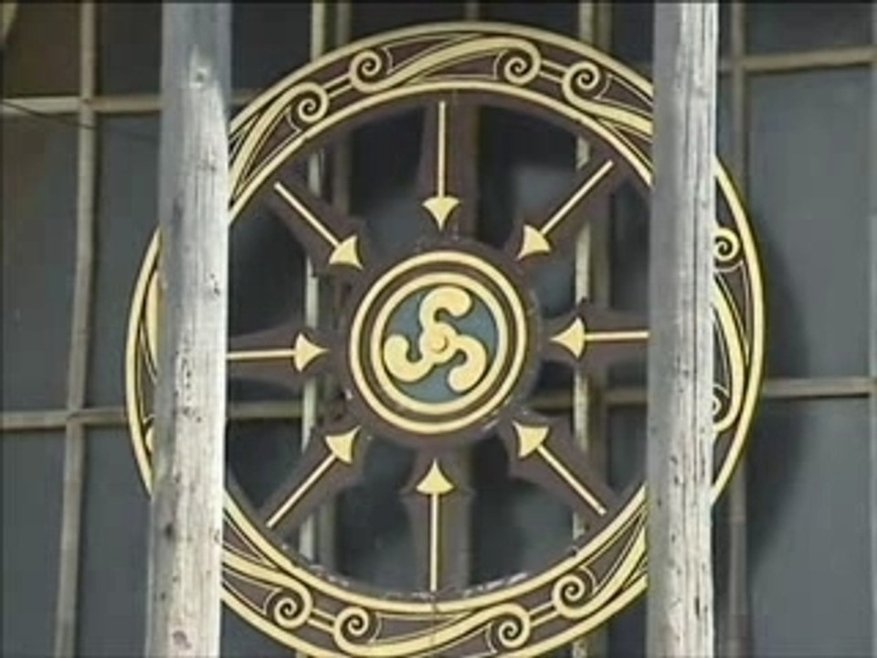 Portrait d'une enseignante bouddhiste dans le zen coréen