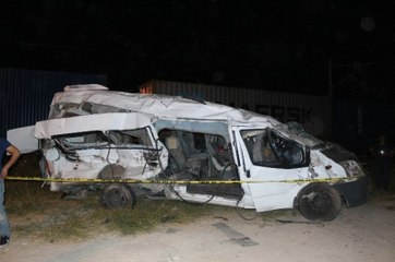 Niğde ve Konya'da 2 Feci Kaza: 4 Ölü, 16 Yaralı