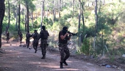 Erdoğan'ın Kaldığı Otele Saldıran Firari Darbeci Askerlerin Kimlikleri Belli Oldu