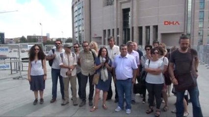 Adliye Önünde Gazeteci Bülent Mumay'a Destek Açıklaması