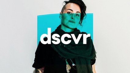 Torii Wolf - Shadows Crawl - Vevo dscvr (Live)