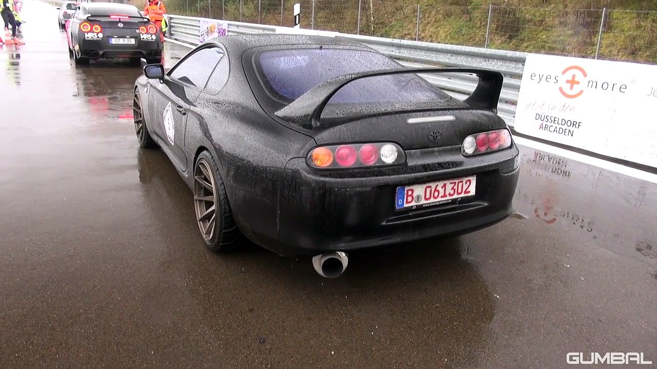 Toyota Supra Turbo - Revs, Flames, Acceleration!