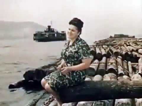 Людмила Зыкина. Течет река Волга