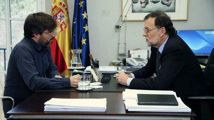 Évole a Rajoy: "¿Qué le parece que los ciudadanos paguen el IBI y la Iglesia no?" - Salvados