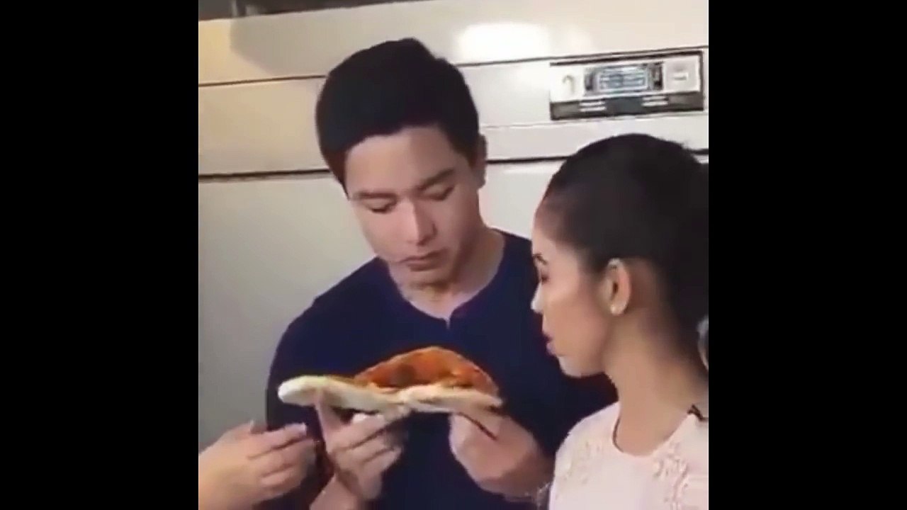 Maine Mendoza and Alden Richards lips Landed on Pizza!
