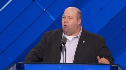 'People-powered politics can never be defeated', labor union member says