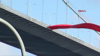 Boğaziçi Köprüsü'nde İntihar Girişimi