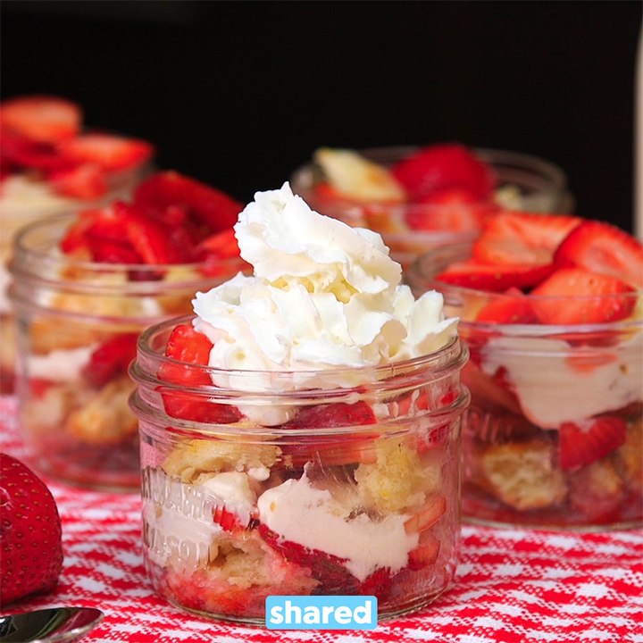 Mini Strawberry Shortcake Parfaits