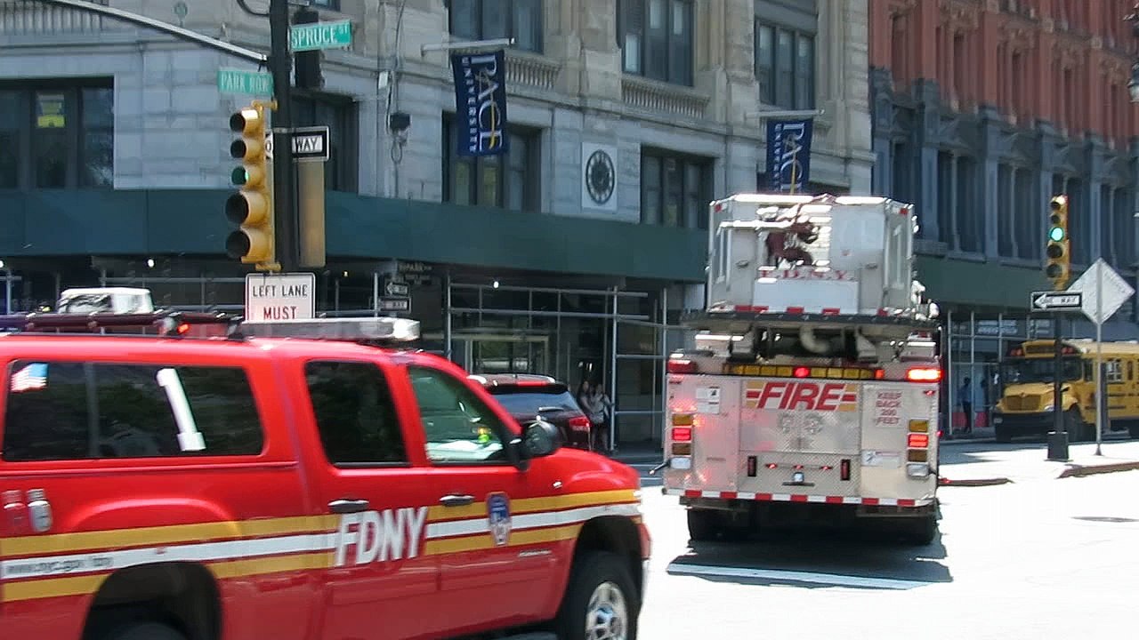 NEW YORK ;  camion de pompier