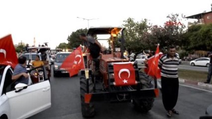 Adana Demokrasi Nöbetine Çiftçilerden Destek