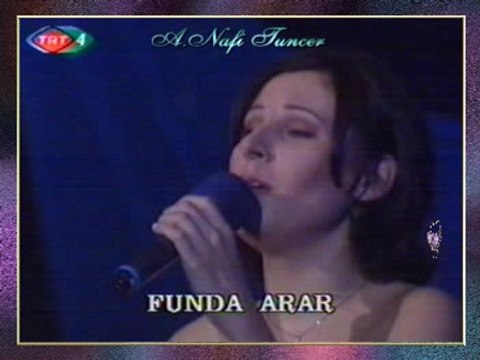 Funda ARAR - Görmedim Ömrümün Asûde Geçen Bir Demini