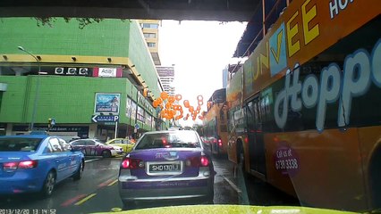 10230076 Bus lane camera Eu Tong Sen St 20131220