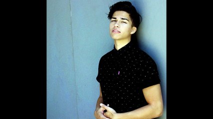 Alex Aiono - One Dance