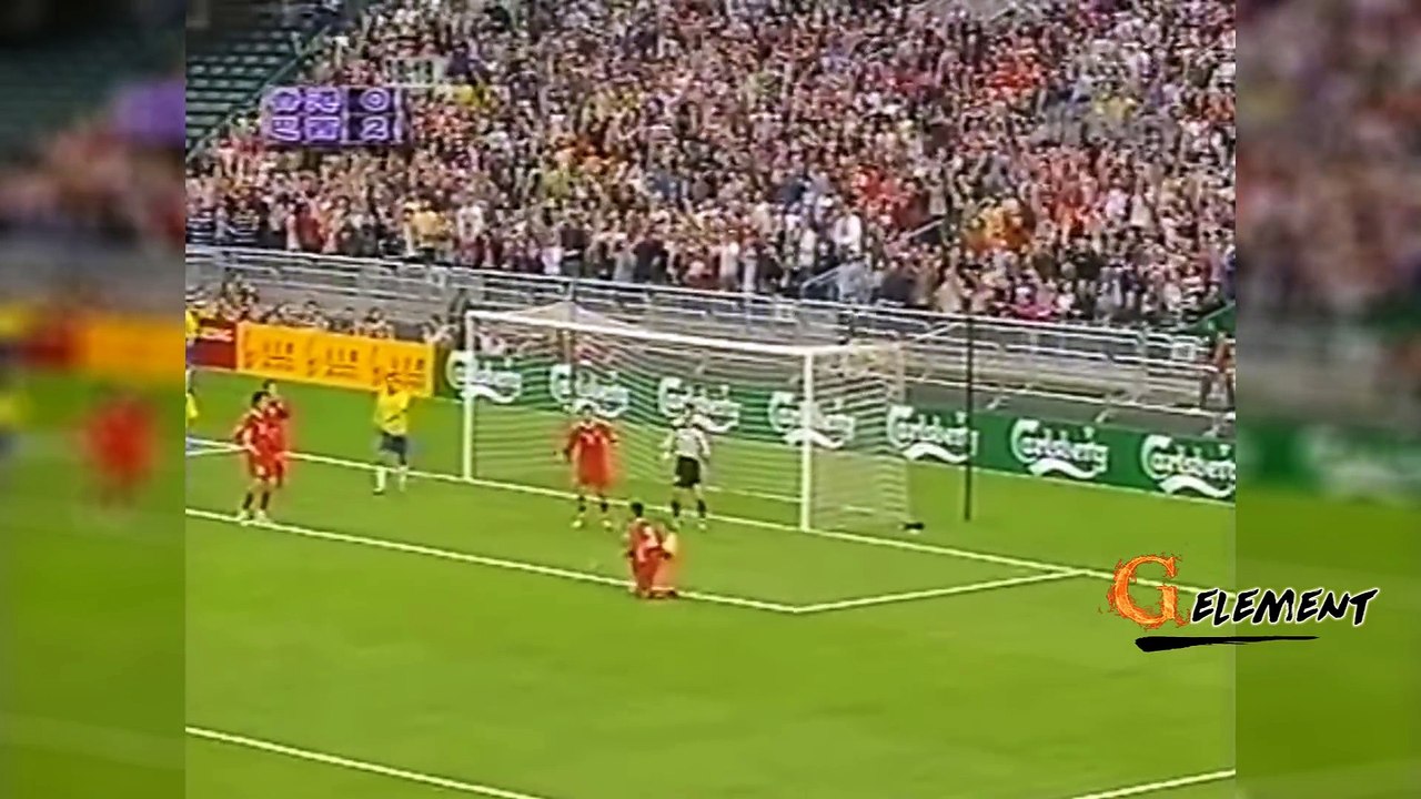 Roberto Carlos ● The Best Left-Back Ever