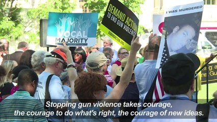 Gabby Giffords calls for end to gun violence at DNC