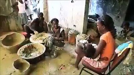 You will never complaint again in your life after watching this video Very Saad