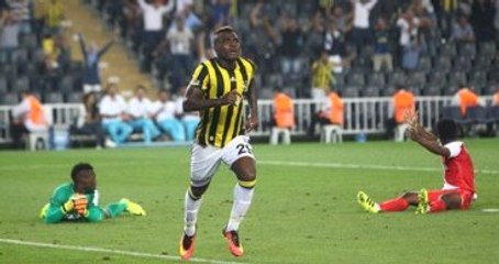 Emmanuel Emenike 456 Gün Sonra Resmi Maçta Fenerbahçe Formasıyla Gol Attı