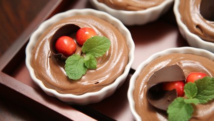 Chocolate Mousse | Eggless And Gelatin Free Mousse Recipe | Divine Taste With Anushruti