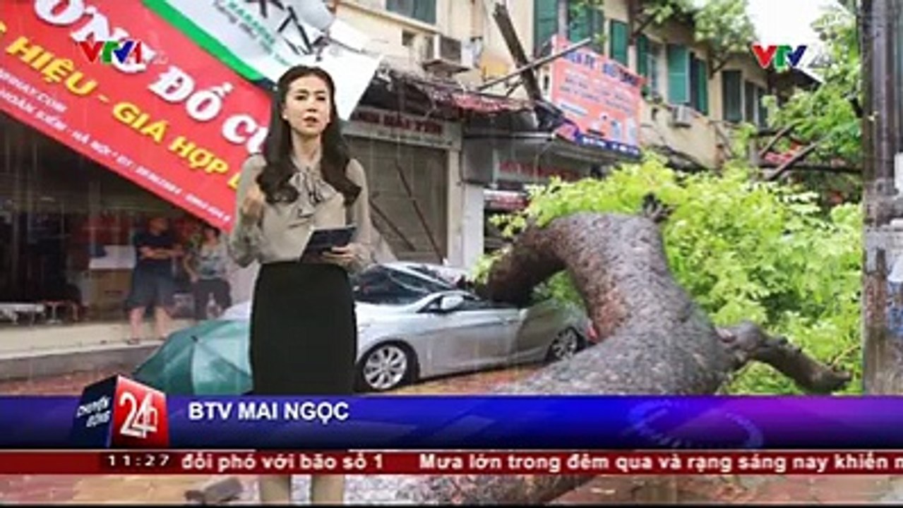 Dự báo trong chiều nay gió giảm xuống dưới cấp 5. Nhưng mưa lớn vẫn tiếp diễn ở khắp khu vực Hà Nội, với lượng mưa dự báo từ 50-100mm.