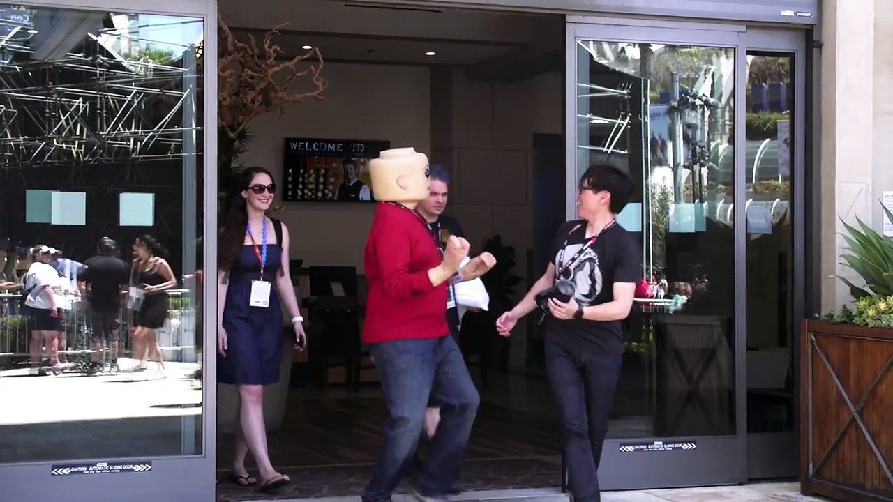 Cosplay de Lego réaliste - Comic Con