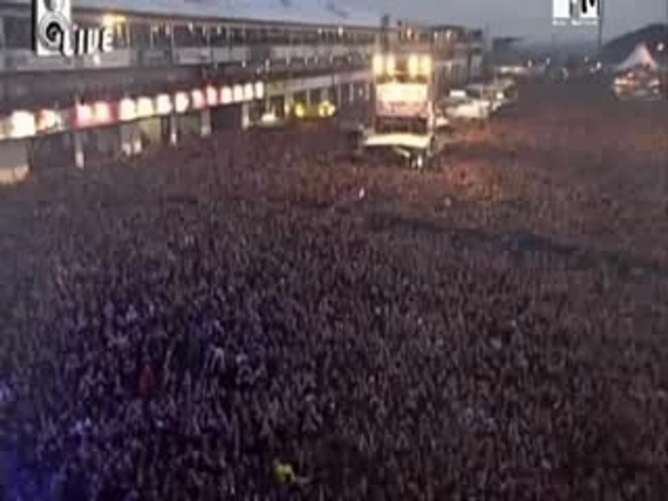 KoRn - Freak on a leash (live)