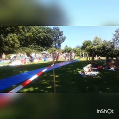 Wasserrutsche im Freibad