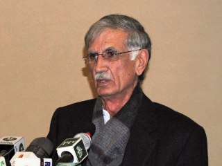 Pervez Khattak accepts ‘PTI fails to complete its promise of Change’