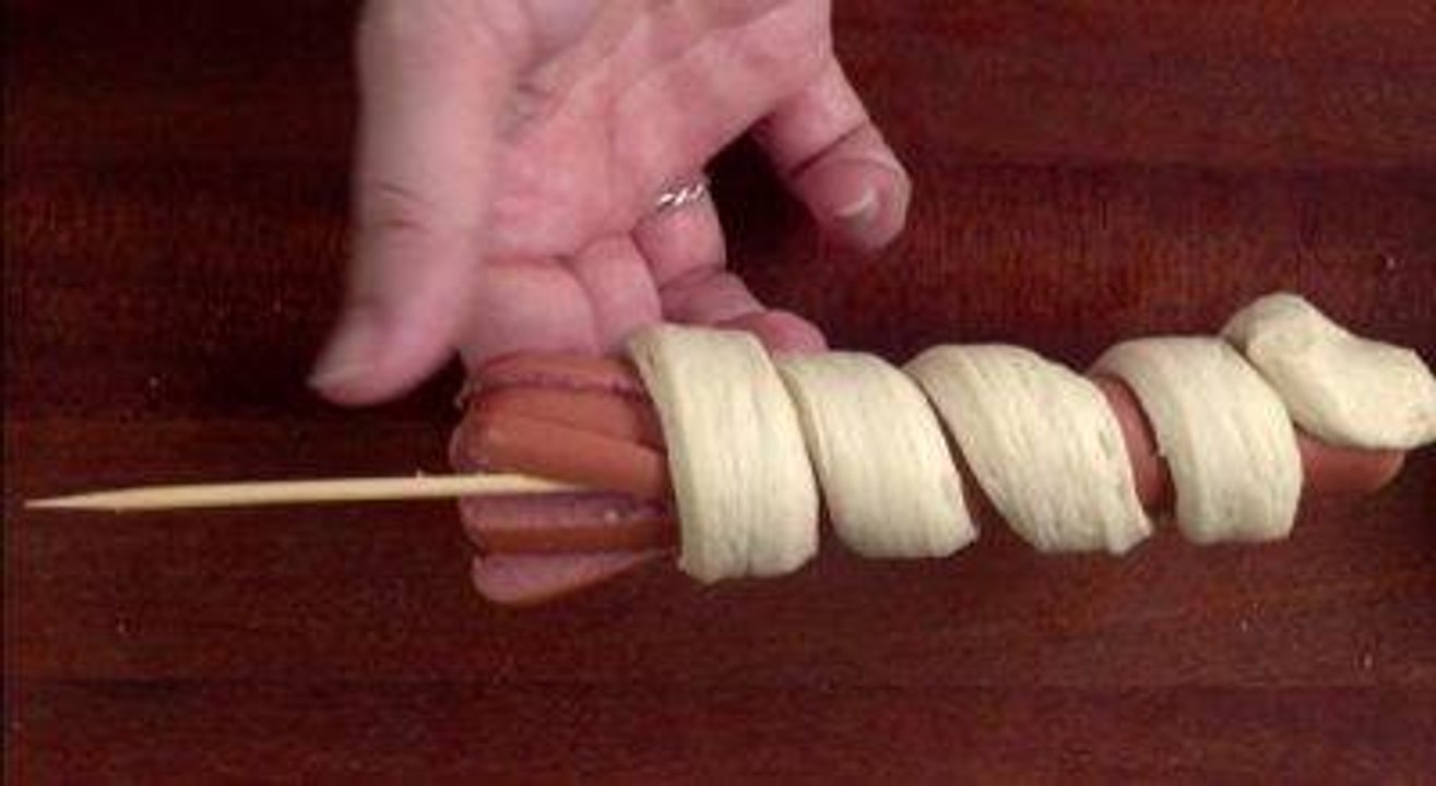 A nova forma de fazer cachorros quentes! Espectacular!