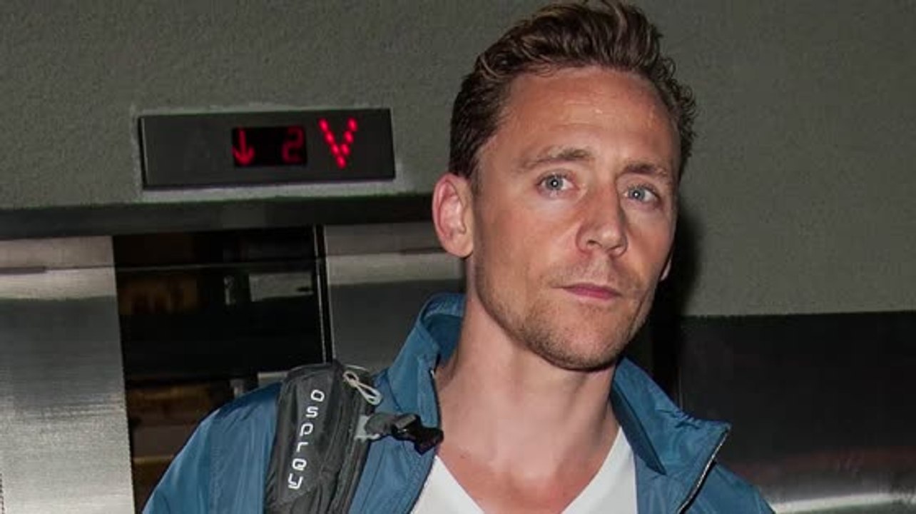 Tom Hiddleston äußert sich nicht zu dem Streit zwischen Taylor Swift und Kanye West