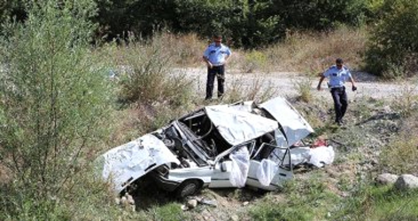 Düğün Yolunda Trafik Kazası: 4 Ölü, 1 Yaralı