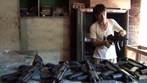 Au Pakistan, le déclin d'un prospère bazar d'armes maison