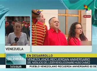 Festejan venezolanos el natalicio 62 del líder Hugo Chávez