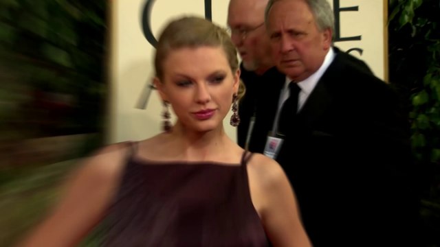 Taylor Swift no recibe nominaciones VMA, Kanye West quiere cantar Famous en vivo