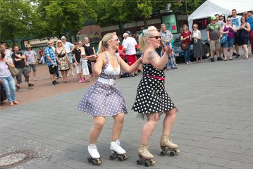 "Baseballs- Medley" by Showskating beim 13. US- Car Treffen in Oberhausen  2016