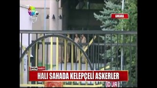 HALI SAHADA KELEPÇELİ ASKERLER