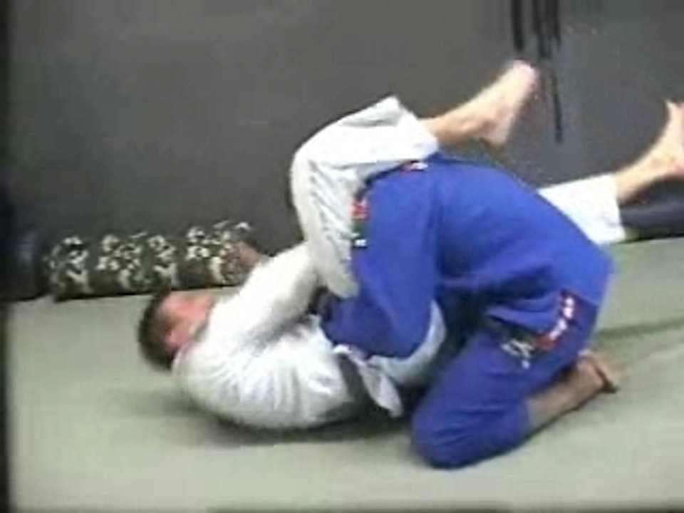 RONALDO "JACARE" SOUZA training and interview