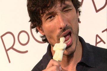 Andrés Velencoso presenta su cuerpo hecho helado