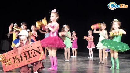 Хелло Китти и Ника на танцах. Соревнования для детей. Видео для девочек. Hеllo Kitty