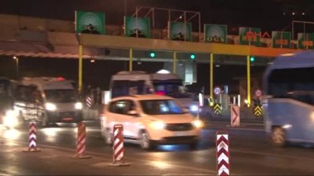 Minibüsçülerden 15 Temmuz Şehitler Köprüsü'nde Darbe Girişimi Protestosu