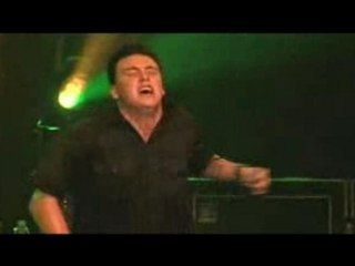 Papa Roach - Blood Brothers (Live)