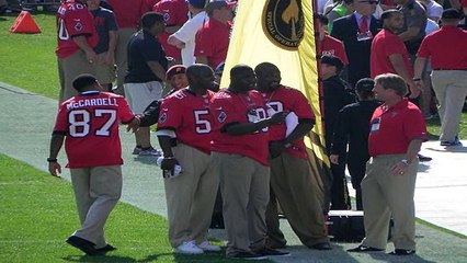 The details of Warren Sapp's shark bite are more ridiculous than you can imagine