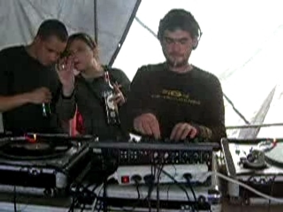 FBI mix fyo et mat