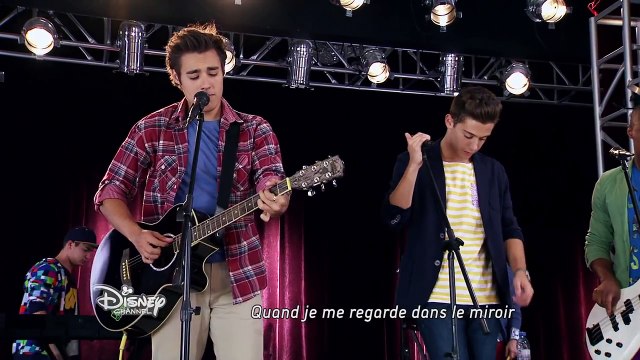 Violetta saison 3 - Mil vidas atras (épisode 64) - Exclusivité Disney Channel