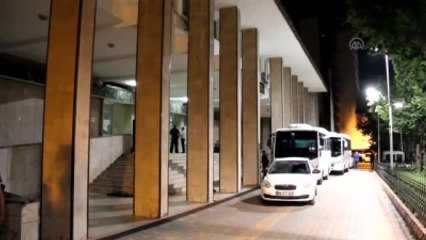 Malatya'da Aralarında 3. ve 4. Sınıf Emniyet Müdürlerinin de Bulunduğu 21 Polis Tutuklandı