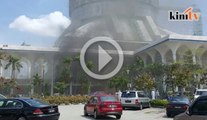 Video Masjid Shah Alam terbakar