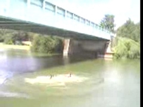 Saut du pont rafi et mwa