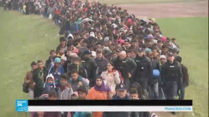 ألمانيا لن تتراجع عن سياستها تجاه اللاجئين