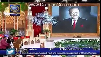 Woman unable to recognize the President of Pakistan in a live transmission