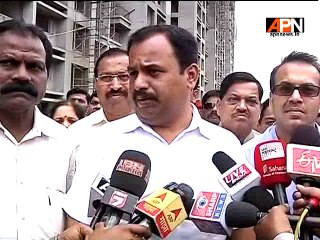 Nine dead after a building collapses in Pune