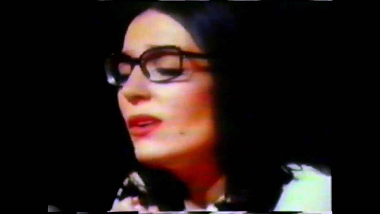 Nana Mouskouri - Plaisir d'amour